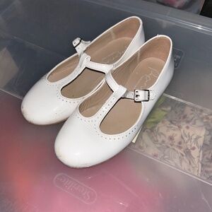 Papanatas white T strap Mary Jane’s size 30